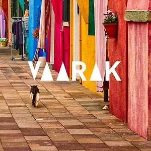 Vaarak , Bosa Italia