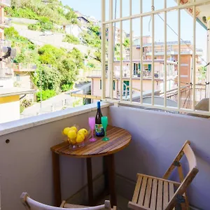Home , Riomaggiore Italia