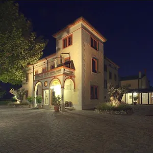 Dei Tigli 920 Liberty 4*, Rodigo Italia